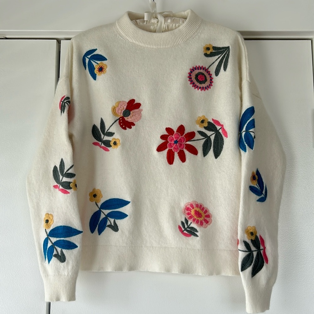 Gorgeous Embroidered Boden Sweater